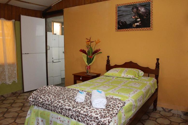 Villa Hermosa De Tambopata Casa Hospedaje & Hostel Puerto Maldonado Room photo