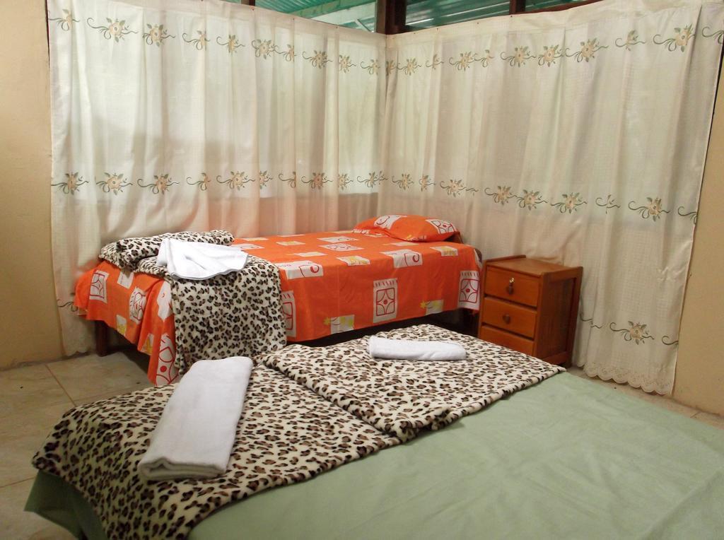 Villa Hermosa De Tambopata Casa Hospedaje & Hostel Puerto Maldonado Room photo